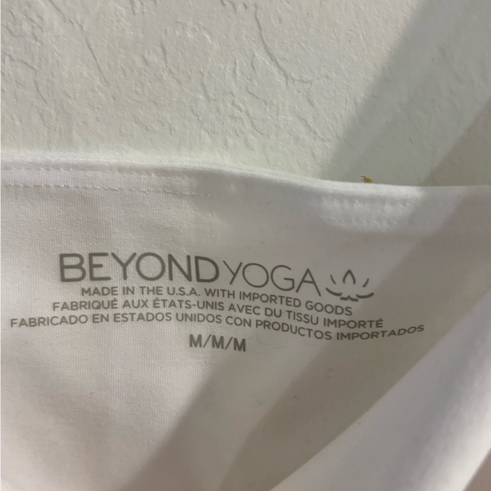 Beyond Yoga White tennis Dress. Size Medium - Picture 5 of 5